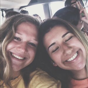 Meet your Posher, Olivia